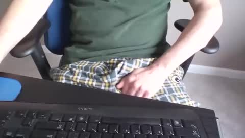 milwaukeebadger24 online show from February 8, 4:21 pm