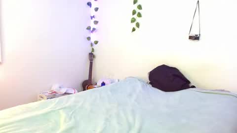 Snapshot of mily_baker chatting on December 2, 1:03 am mily_baker online show from December 2, 1:03 am