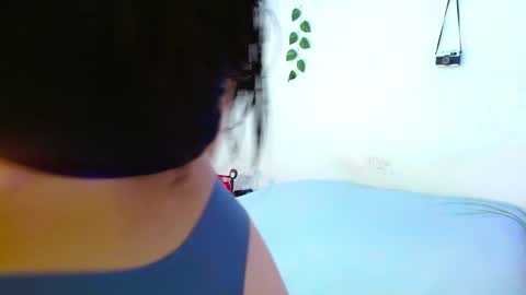 Snapshot of mily_baker chatting on December 26, 7:27 pm mily_baker online show from December 26, 7:27 pm