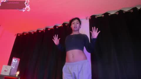 Mily online show from June 6, 2:38 am