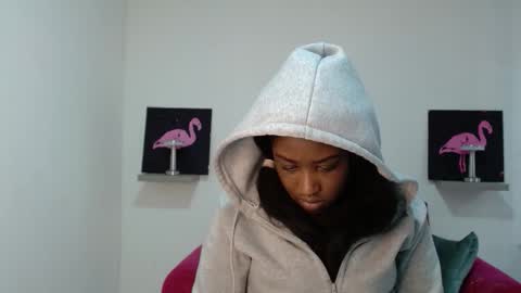 Snapshot of milykabombastik chatting on October 2, 12:45 pm milykabombastik online show from October 2, 12:45 pm