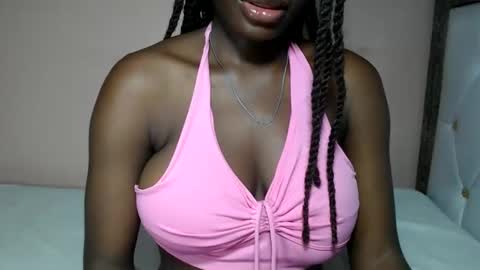 mimiebony online show from May 22, 6:09 am