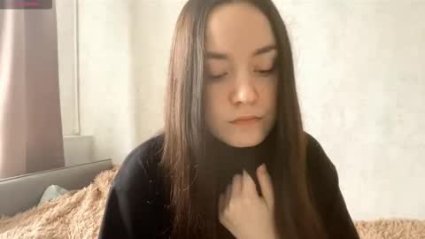 mimipurr online show from September 27, 6:18 am