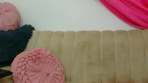 Snapshot of mina_hotty chatting on April 29, 3:16 pm mina_hotty online show from April 29, 3:16 pm