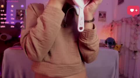minami_nakamura online show from April 30, 1:12 am