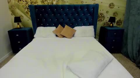 minchelskatrina online show from January 10, 8:05 am