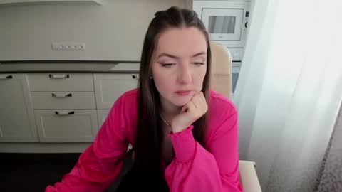 minchelskatrina online show from August 2, 8:46 am