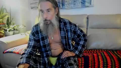 mindphuk online show from November 23, 11:59 pm