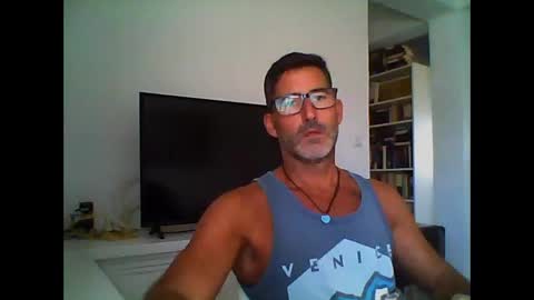 Snapshot of mindthestep chatting on January 27, 12:16 pm MIND online show from January 27, 12:16 pm