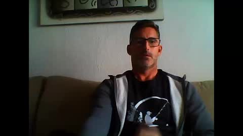 Snapshot of mindthestep chatting on February 3, 5:03 pm MIND online show from February 3, 5:03 pm