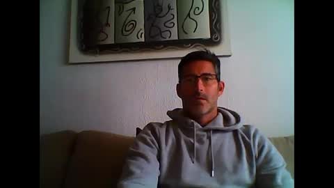 Snapshot of mindthestep chatting on March 3, 2:37 pm MIND online show from March 3, 2:37 pm