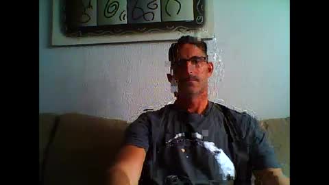 Snapshot of mindthestep chatting on March 8, 10:32 am MIND online show from March 8, 10:32 am