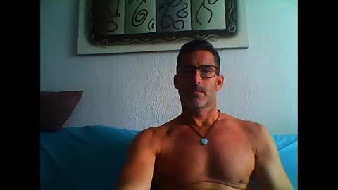 Snapshot of mindthestep chatting on September 9, 10:37 am MIND online show from September 9, 10:37 am