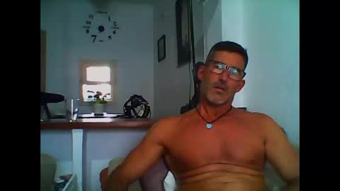 Snapshot of mindthestep chatting on October 8, 3:53 pm MIND online show from October 8, 3:53 pm