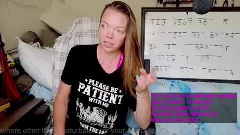 Snapshot of mindymars chatting on June 5, 3:51 pm Mindy Mars online show from June 5, 3:51 pm