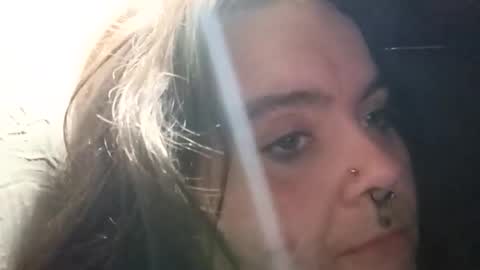 mindyourvib3z online show from February 17, 7:49 am