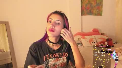 Snapshot of minefoxy2 chatting on January 15, 7:59 am Amber online show from January 15, 7:59 am