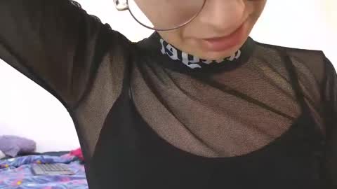 minene_mikami online show from April 25, 1:41 pm