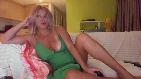 Minerva online show from March 10, 2:37 pm