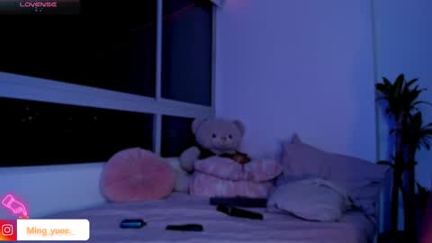 My name is Fer Nice to meet you  give it a thumbs up please its important online show from February 11, 5:37 am