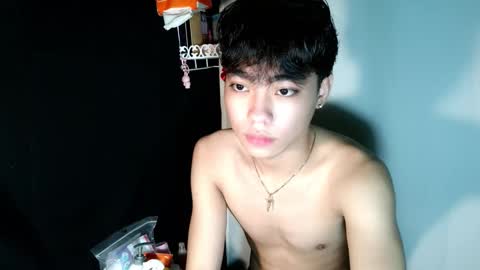 mingkla_man online show from February 18, 7:48 am