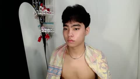 Snapshot of mingkla_man chatting on June 11, 7:39 am mingkla_man online show from June 11, 7:39 am