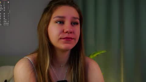 Mary online show from March 2, 1:19 am