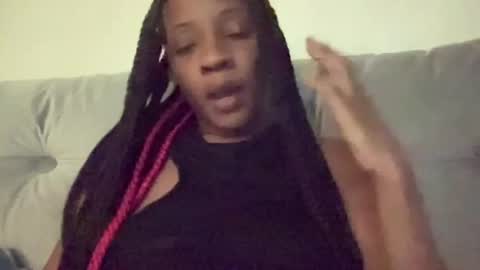Snapshot of mini_luv chatting on July 4, 3:13 am SLIPSLID online show from July 4, 3:13 am
