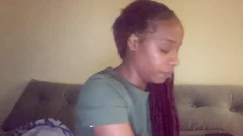 Snapshot of mini_luv chatting on July 15, 3:23 am SLIPSLID online show from July 15, 3:23 am