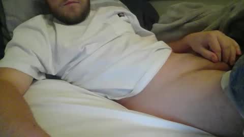 Minnesota Guy online show from December 21, 2:41 am