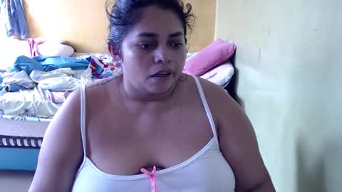 Snapshot of minnie_bbw69 chatting on November 10, 7:24 pm Andrea online show from November 10, 7:24 pm