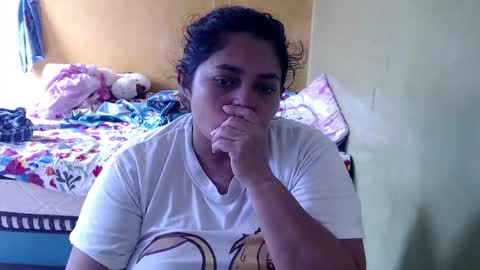 Snapshot of minnie_bbw69 chatting on December 5, 7:32 pm Andrea online show from December 5, 7:32 pm