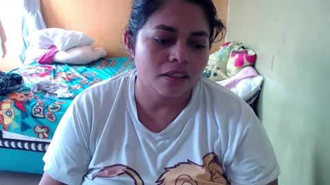 Snapshot of minnie_bbw69 chatting on December 20, 2:57 pm Andrea online show from December 20, 2:57 pm