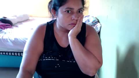 Snapshot of minnie_bbw69 chatting on June 2, 11:12 am Andrea online show from June 2, 11:12 am
