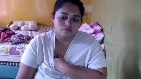 Snapshot of minnie_bbw69 chatting on June 7, 1:15 pm Andrea online show from June 7, 1:15 pm
