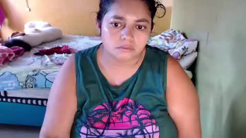 Snapshot of minnie_bbw69 chatting on June 20, 11:02 am Andrea online show from June 20, 11:02 am