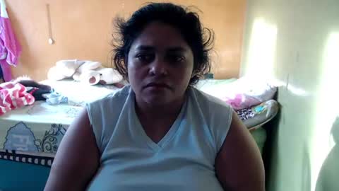 Snapshot of minnie_bbw69 chatting on July 3, 11:49 am Andrea online show from July 3, 11:49 am