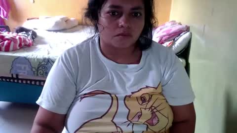 Snapshot of minnie_bbw69 chatting on July 7, 11:14 am Andrea online show from July 7, 11:14 am