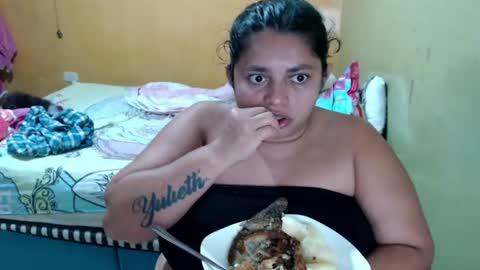 Snapshot of minnie_bbw69 chatting on July 12, 1:51 am Andrea online show from July 12, 1:51 am