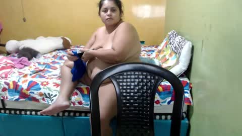 Snapshot of minnie_bbw69 chatting on July 21, 2:36 am Andrea online show from July 21, 2:36 am