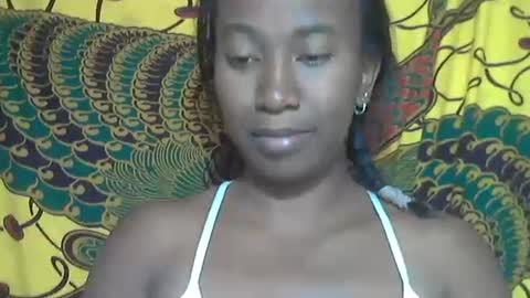 minouch211907 online show from October 14, 7:31 am