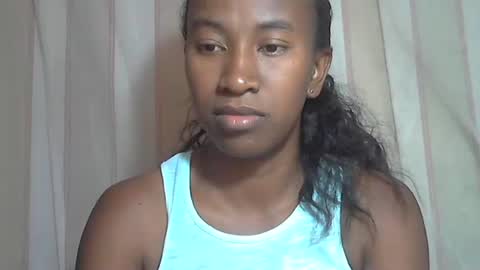 minouch211907 online show from October 19, 9:54 am