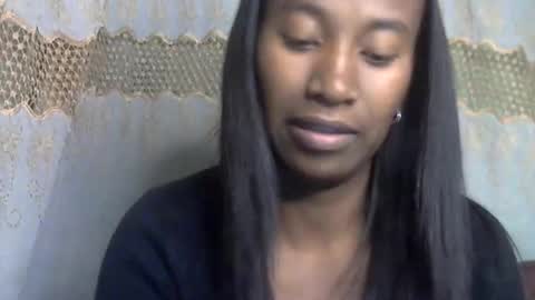 Snapshot of minouch211907 chatting on June 8, 4:18 pm minouch211907 online show from June 8, 4:18 pm