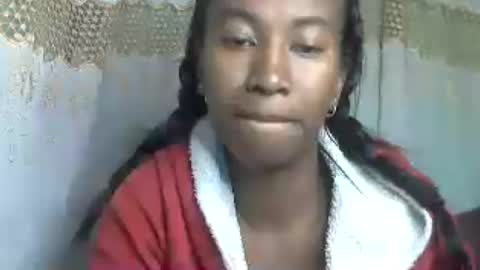 Snapshot of minouch211907 chatting on June 13, 2:09 am minouch211907 online show from June 13, 2:09 am