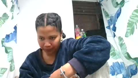 Snapshot of miora620846 chatting on May 15, 7:48 am miora620846 online show from May 15, 7:48 am