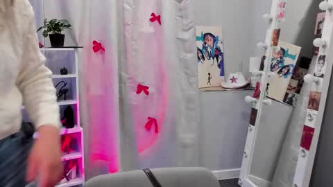 NEXT STREAM NOVEMBER  27282930 online show from January 8, 9:22 am