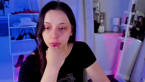 Snapshot of mipsymipson chatting on March 29, 7:19 am NEXT STREAM NOVEMBER 27282930 online show from March 29, 7:19 am
