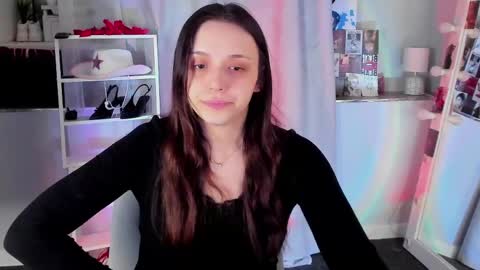 Snapshot of mipsymipson chatting on April 15, 9:27 am NEXT STREAM NOVEMBER 27282930 online show from April 15, 9:27 am