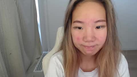 mira_g online show from October 6, 9:29 am