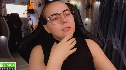 Mira online show from October 27, 8:07 am